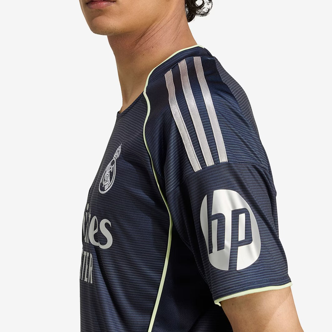 Jersey Real Madrid 2025/26 II Fan