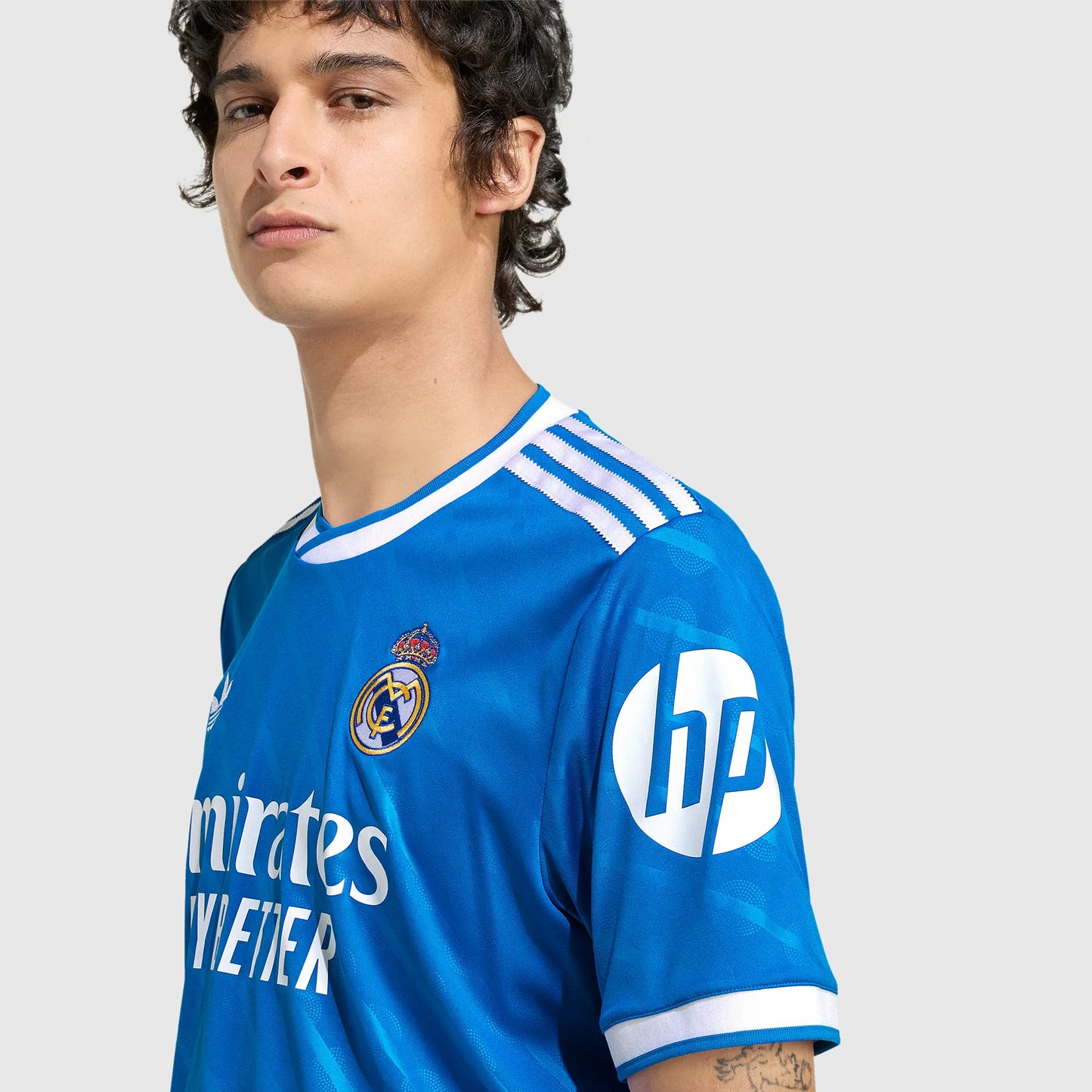 Jersey Real Madrid 2025/26 III Fan