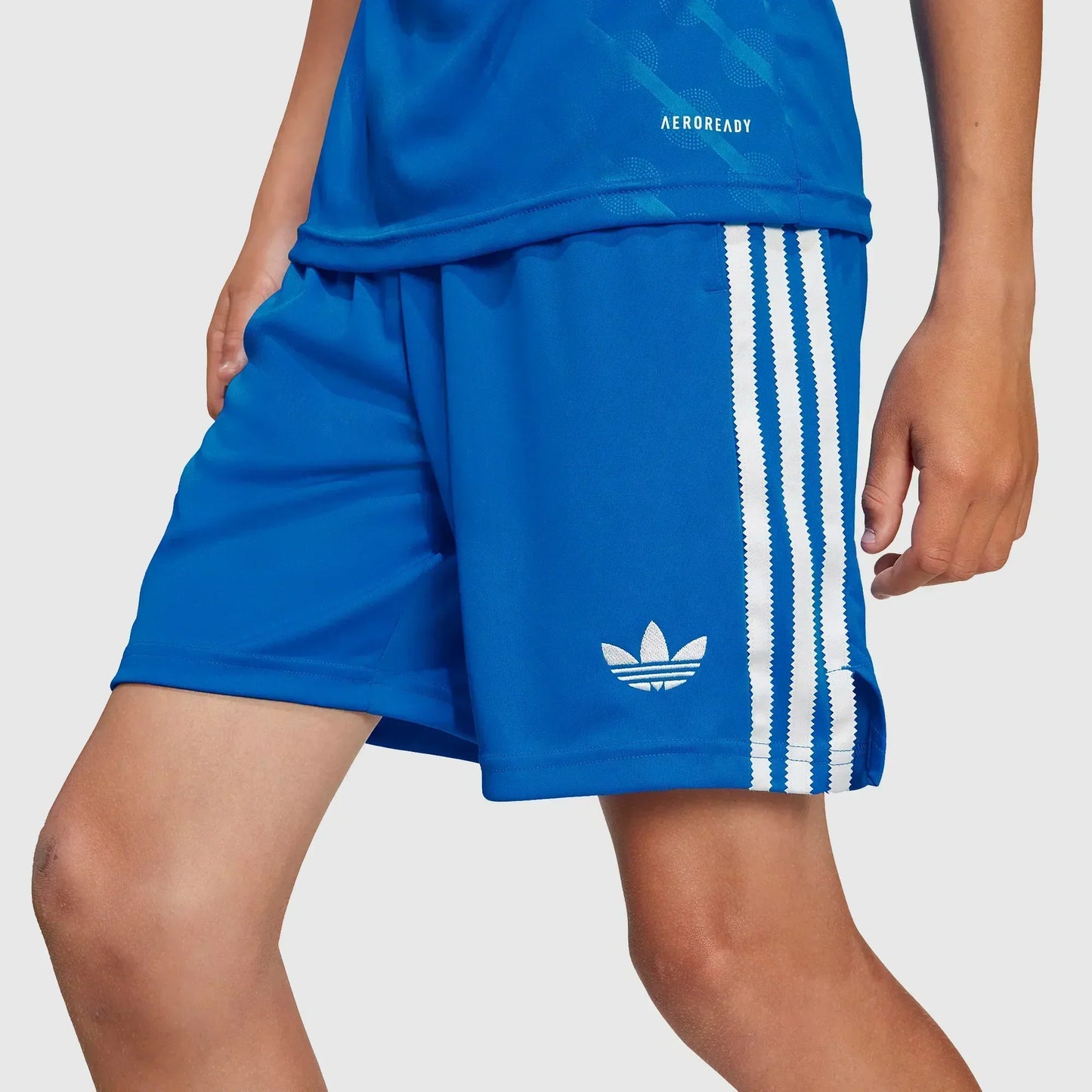 Kids Kit Real Madrid 2025/26 III Fan
