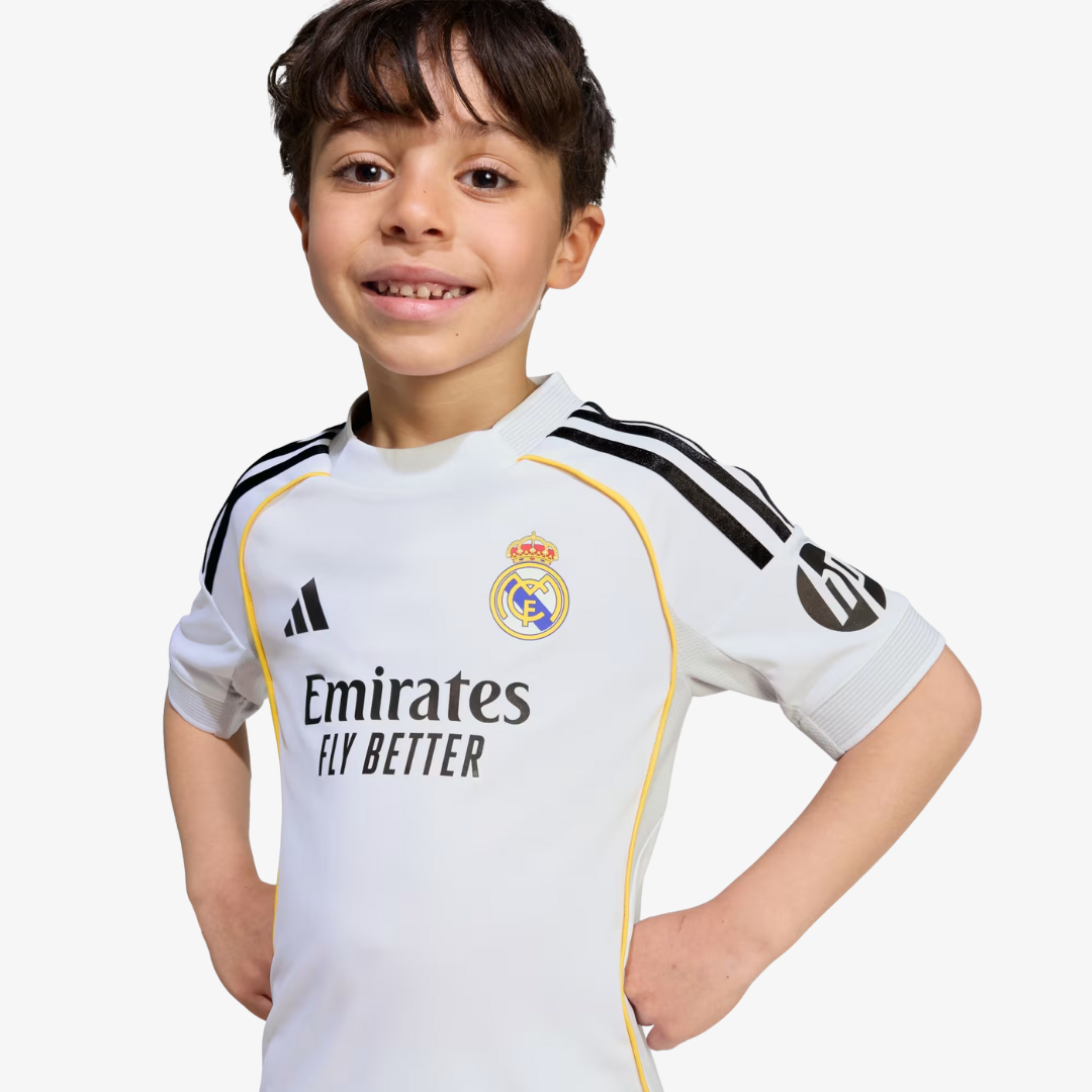 Kids Kit Real Madrid 2025/26 I Fan
