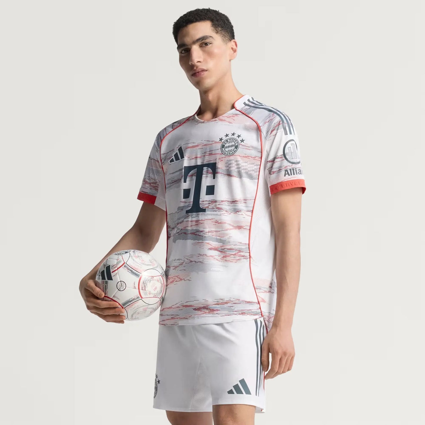 Jersey Bayern Munich 2025/26 II Player